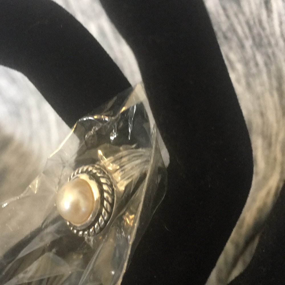 White Pearl sterling silver ring A13